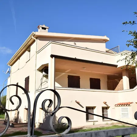 Casa Ac Near The Villa San Giovanni (Nuoro)